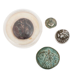 Antikes Griechenland - vierteiliges Konvolut, dabei u.a.: 1 x ...