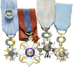 200.10.60.560: Historica, Studentica - Honours, international, America