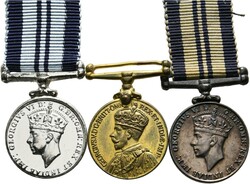 INDIEN - Britische Herrschaft  Konvolut von 3 Miniaturen 2x ...