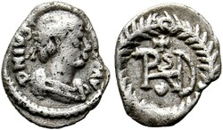 20.10.30.20: Medieval Coins - Migration Period - Ostrogoths - Theodoric, 493 -<br />526