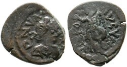 AE3/4 (1,58g) ca. 440-455 n. Chr. Roma, Büste mit Perlendiadem, ...