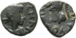AE3/4 (0,98g) ca. 440-455 n. Chr. Roma, Büste mit Perlendiadem, ...