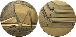 Lot 2 Stück; a) AE-Medaille o.J. auf die Zusammenarbeit Finnlands ...