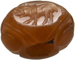 Sasanidisches Stempelsiegel (17mm) aus Karneol, ca. 3.-7. Jh. n. Chr. ...