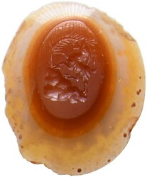 Römische Gemme (Intaglio) (14mm) aus Schichtenachat, ca. 1.-3. Jh. n ...