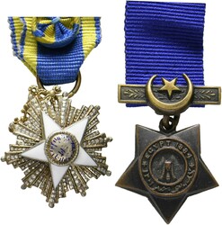 Konvolut von 2 Stück Orden vom Nil, Miniatur des Offizierskreuzes am ...