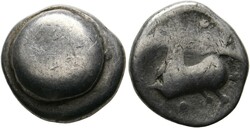 Tetradrachme (10,57g) Typus "Buckelavers" (Cotini?) Buckel / ...