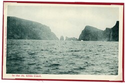 ST. KILDA COLLECTION BALANCE: 1903-2000s group, trio of 1900/10s PPCs ...