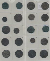 Spain, Collection of 32 copper coins in maravedis denominations. Many ...