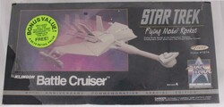 Model Kits including Star Wars (9), Star Trek (2), Battlestar ...