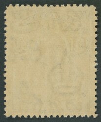 REVENUES: 1933 KGV Crocodile £1 black Barefoot 70, well-centred, ...