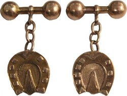 Gold cufflinks comprising 15ct chain type x2 (14g, toggles 14ct); ...