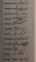 2013-14 Bushrangers cricket bat with 25 signatures including Matthew ...