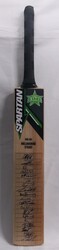 2014-15 Melbourne Stars BBL/04 'Spartan' cricket bat with 19 ...