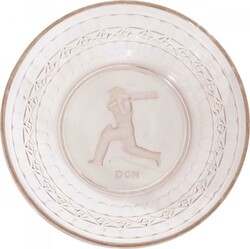 DON BRADMAN: 'DON' glass fruit bowl with attractive scene of Don ...