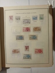 Collection présentée en album en cuir des origines à 1950 assez ...
