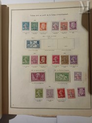 Collection présentée en album en cuir des origines à 1950 assez ...