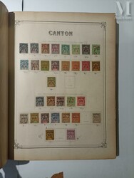 Collection présentée en 4 gros volumes Yvert des origines à 1970, ...