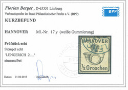 1/2 Gr. schwarz, weiße Gummierung, ringsum vollrandig mit blauem ...