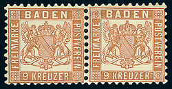 Lot von fünf Marken bzw. einem waagerechten Paar in postfrischer ...