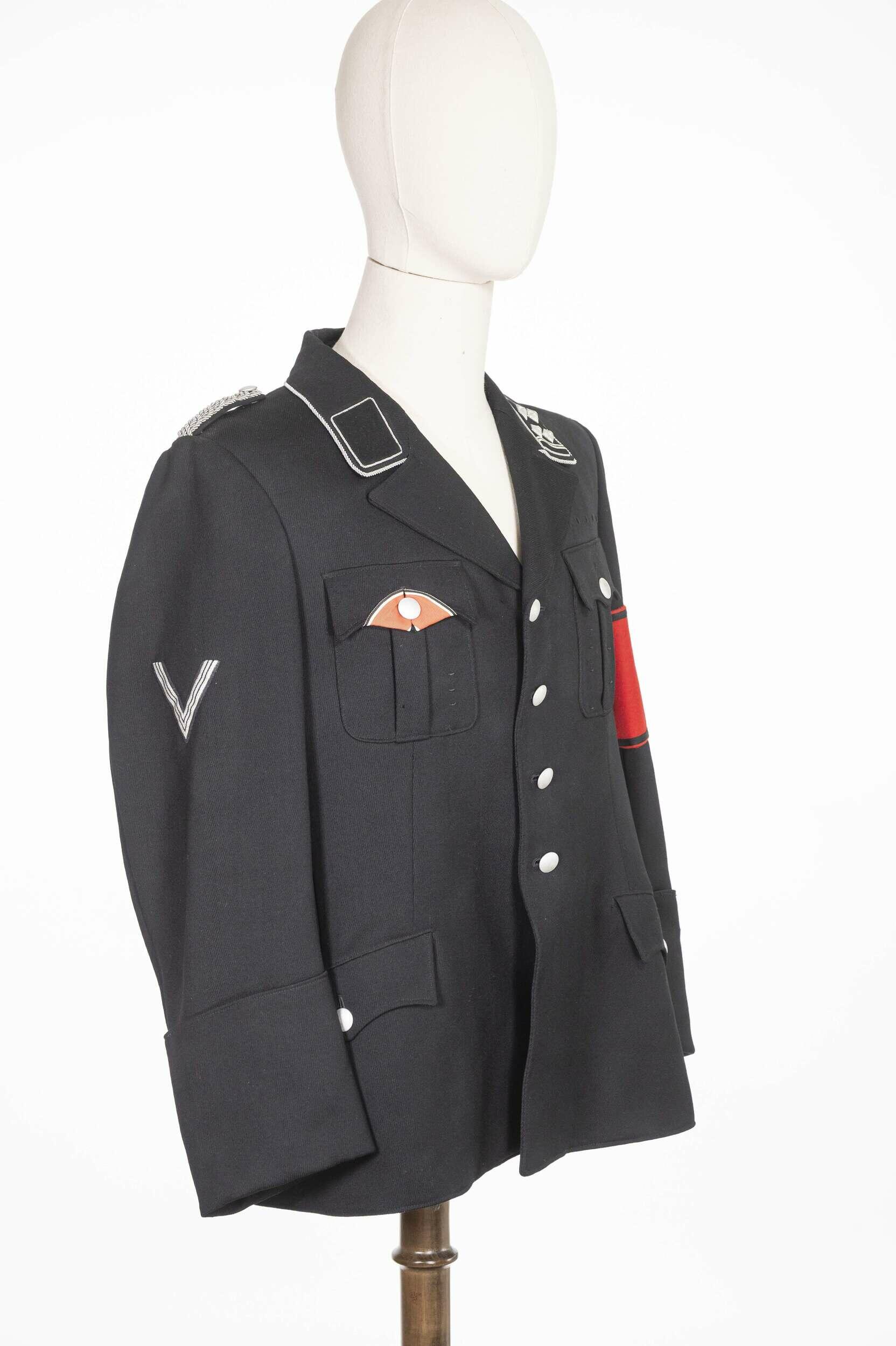 210.10: History, german