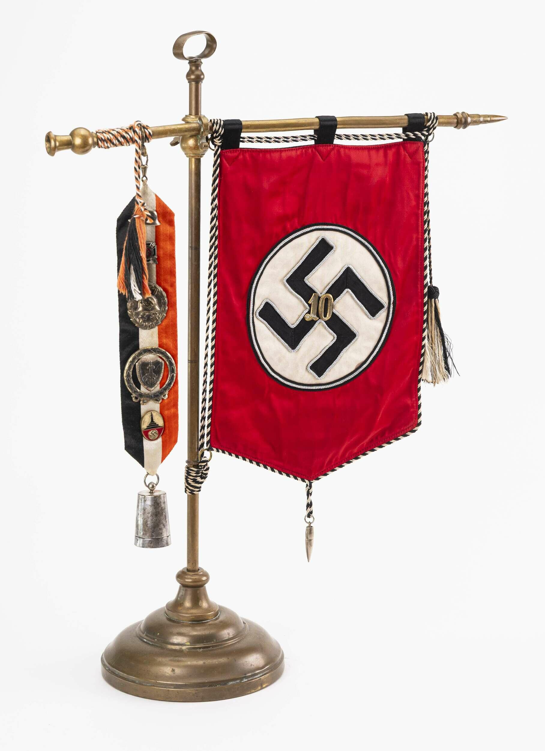 210.10: History, german