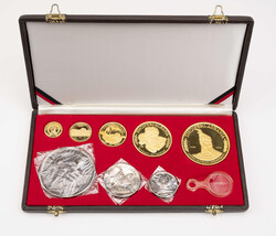 Proof Set 1968, 500. Todestag Skanderbergs, 5 Gold- (insges. 171,8 g) ...