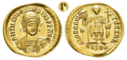 Theodosius II., 424-425, Solidus (4,36 g), Thessaloniki. Av.: ...
