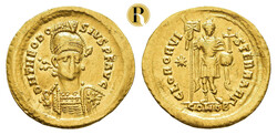 Theodosius II., 424-425, Solidus (4,29 g), Konstantinopel. Av.: ...