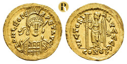 Leo I., 457-474, Solidus (4,45 g), Konstantinopel. Av.: Kürassiertes ...