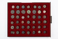 RÖMER, Lot zu 45 Münzen des Römischen Kaiserreichs, dabei ...