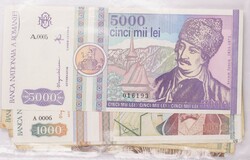 Rumänien, Nachlass mit über 800 Banknoten in einem kleinen Album ...