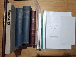 Boîte 1914-1918, contenant 8 livres et une farde, ex P. Van San