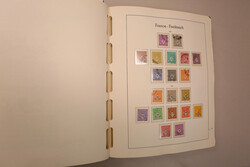 FRANCE 1944 to 1969 used coll. in an illustrated lighthouse album STC ...