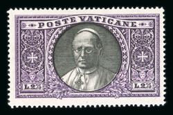 Collection: 1929-1990, in three nice and big albums mint **/* ...