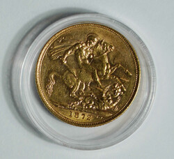 1872 Britain QV "St George" gold Sovereign (KM752). Royal mint. 22mm, ...