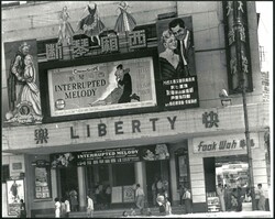 1950s large size press photo (24x20cm) showing front door of Liberty ...