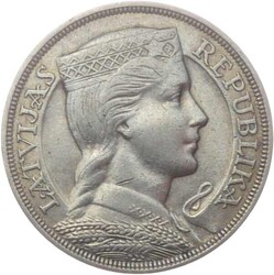 1931, 5 L. Silbermünze "Trachtenmädchen", vzAutomatically generated ...