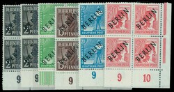 1360: Berlin - Bogenränder / Ecken