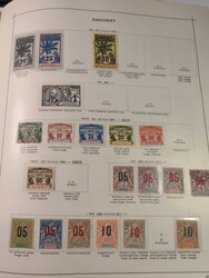 ALL WORLD, AFRICA, **/*/used collection 1870–1930s in two albums. ...