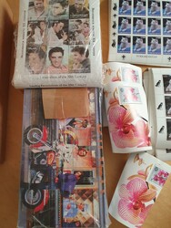 Turkmenistan, Mostly ** accumulation 2000s in box. A lot of stamps ...