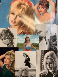 ALL WORLD, Lot. More than eighty cards with famous movie stars, ...