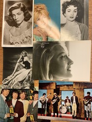 ALL WORLD, Lot. More than eighty cards with famous movie stars, ...