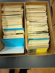 Sweden, Postcards. STOCKHOLM mixed 1900-50 in 2 boxes, incl 80 with ...