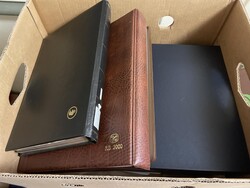 = accumulation. Three banana boxes with empty albums. Approx. 45 kg.