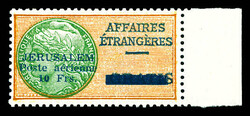 N°1, 10f orange et vert, bord de feuille, très bon centrage. ...