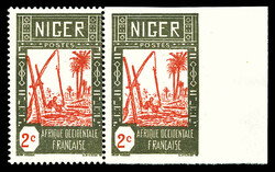 N°30b, 2c gris et rouge: dentelé tenant à non dentelé bdf. SUP ...