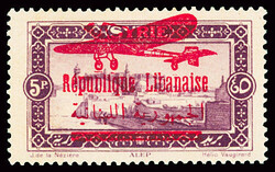 POSTE AERIENNE N°34c 5 pi. violet, variété surcharge sur PA n°32 ...