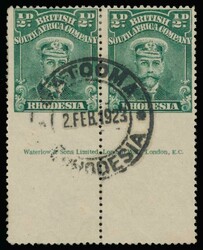 ½d, perf. 14, bright green group. Horizontal pair, imperforate to ...