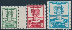 Nepal, Mi 130-132  1959, Nepal: Tempel Sri Pasupati Nath, kompletter ...